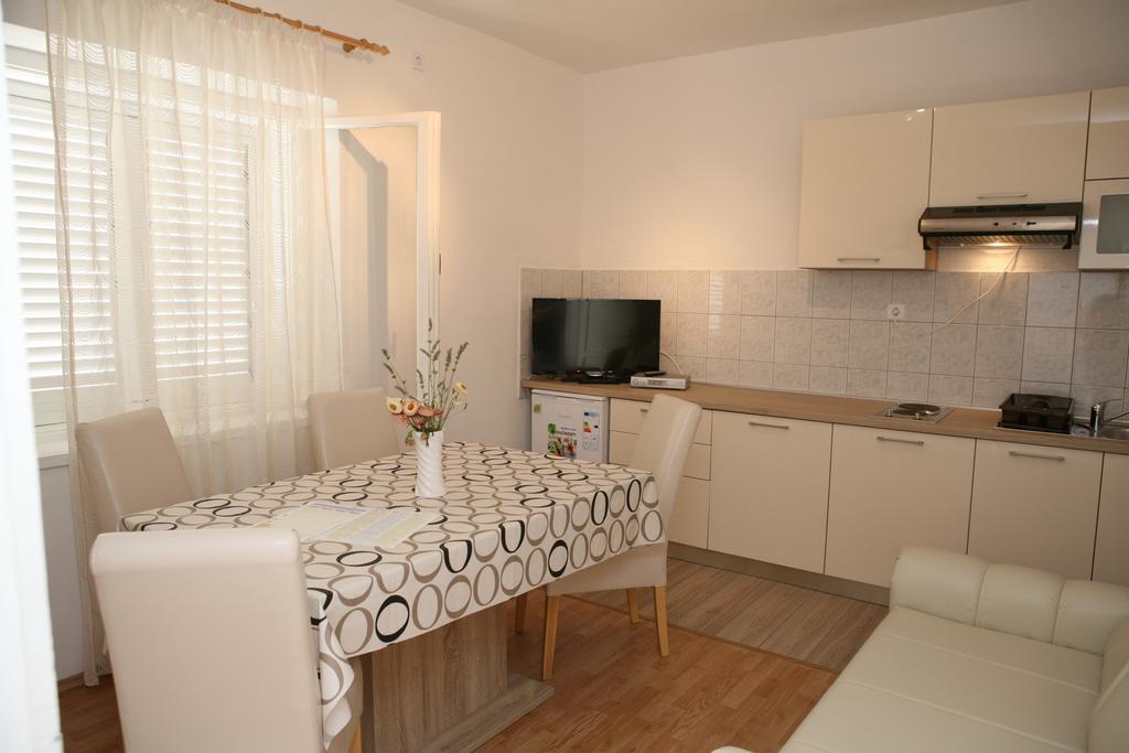 Apartments Radic Trogir Cameră foto